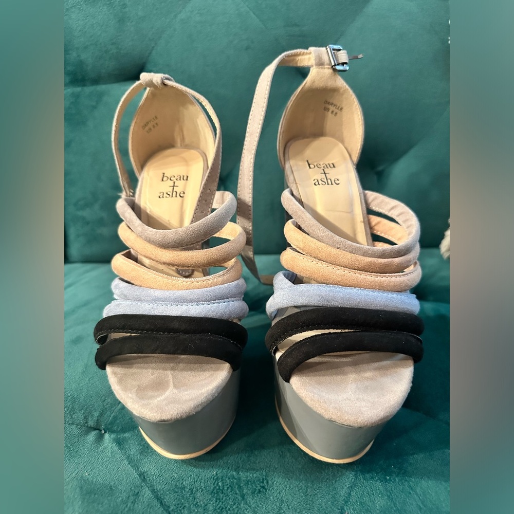 Beau and Ash platform wedge